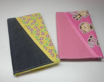 Immunization booklet health cover protege carnet vaccination de santé limited edition vinyle gold pink