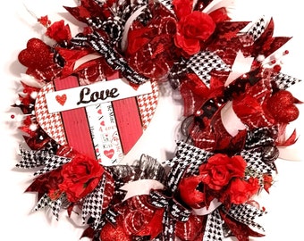 Sale, Your So Loved Valentine Wreath, VALENTINE LOVE WREATH, Valentine Decor, Valentine front door wreath, Ready to Ship