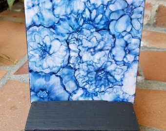 Alcohol Ink, Painting, Tile, Abstract, Whites, Blues, Flower Shapes