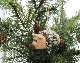Hedgehog Christmas Ornament, Woodland Christmas Decor, Needle felted Animal, Christmas Tree Decoration, Needle Felted Wool, Christmas bauble