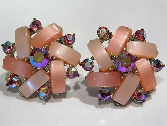 Pink Moonglow Lucite Earrings Mid Century Rhinestone Clip On AB Aurora Borealis Wedding Bride Bridal Fashion Vintage Jewelry Pink Earrings