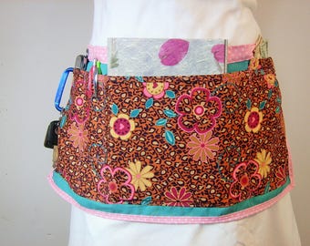 Hippie Apron/Waitress Apron/Retro 70s/Apron With Pockets/Craft Apron/Server Apron/Vendor Apron/Teacher Apron/Mod Apron/Half Apron/Handmade