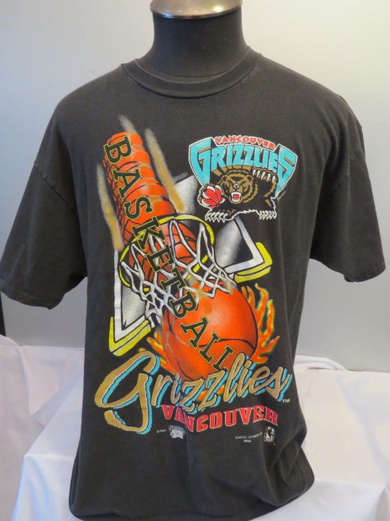 Vancouver Grizzlies Shirt VTG By Magic Johnson T's