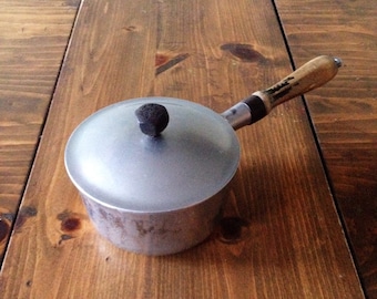 Small Vintage Majestic Cookware Heavy Aluminum Sauce/Stock Pot Retro Magestic Primitive
