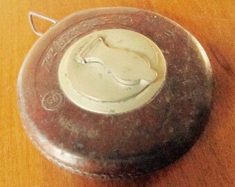 Antique Lufkin Rule Company Steel Tape Measure 1908