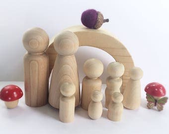 Peg doll family sets, Waldorf, Montessori, Reggio Emilia inspired unfinished wood dolls, eco friendly, open ended play