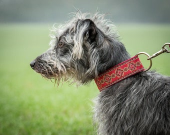 1.5 inch wide collar, whippet collar, martingale collar, red collar, lurcher collar, jacquard collar, dog collar uk, handmade collar, saluki