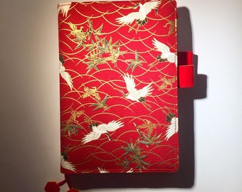 Best Sellers!!! Crane ** Handmade Hobonichi Techo/Cousin Cover// Hobonichi A5/A6 Planner Cover //Leuchtturm A5 Cover
