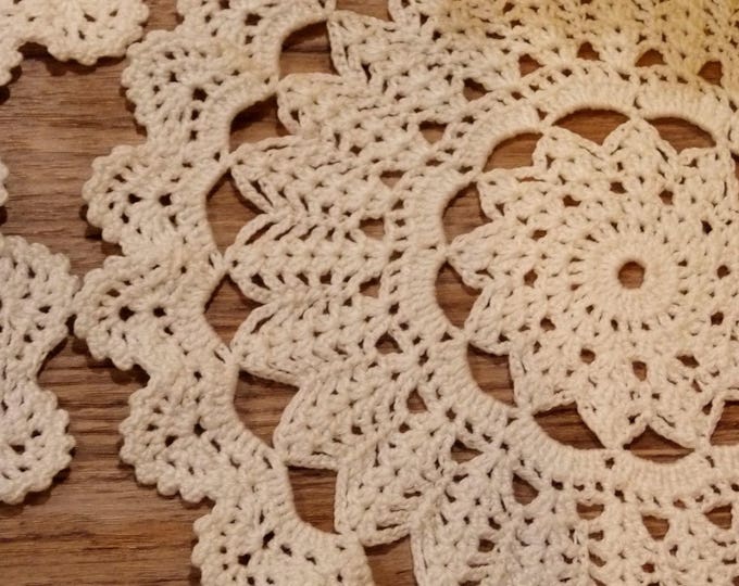 White lace napkin, crochet lace doily, set of 6, crocheted decoration, crochet table decor, decorative crochet, crochet ornaments