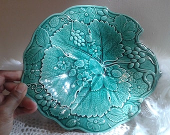 Vintage Majolica green vine leaf shape plate with grapes & strawberry fruits and flowers pattern, green vine leaf deep plate with grapes
