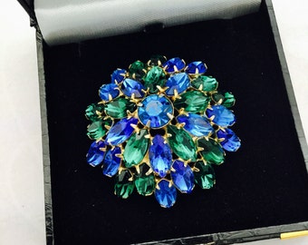 Large 1950's Rhinestone Brooch