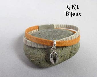 Bracelet leather beige/orange seashell charm