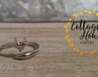 Fox ring- woodland- shabby jewelry- statement ring- farmhouse style- cottage style- farmhouse jewelry decor- stacking ring- country girl
