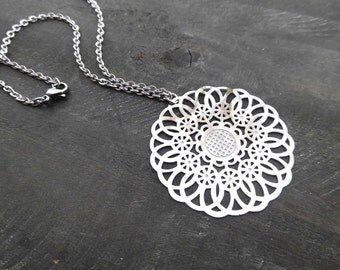 Flower of life, stainless steel chain