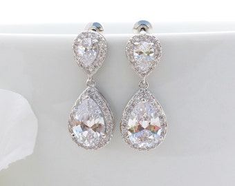 Personalized Wedding Earrings, Bridal Earrings, Crystal Teardrop Earrings, Bridesmaid Gift, Bridesmaid Earrings, Bridal Party Gift E3021