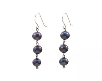 Silver earrings with freshwater pearls