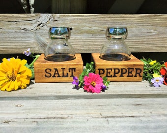 wooden salt and pepper holders - salt and pepper shakers - rustic salt and pepper holders - branded wooden salt and pepper shakers - table