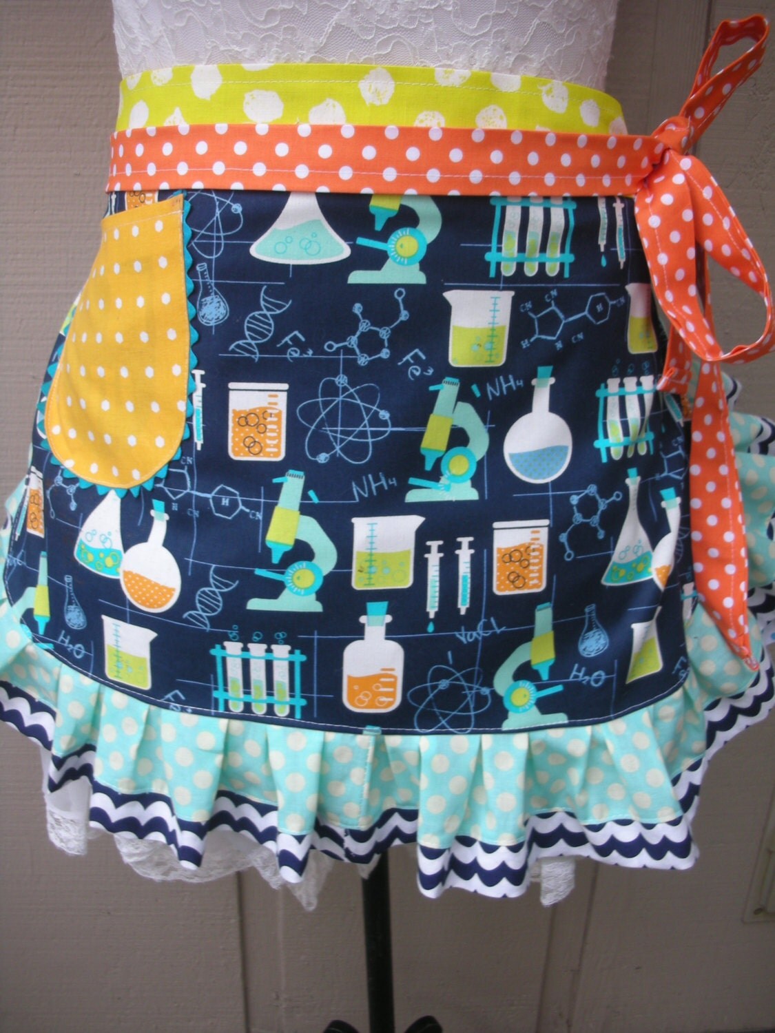 Womens Aprons Science Teachers Aprons Science Lab Aprons