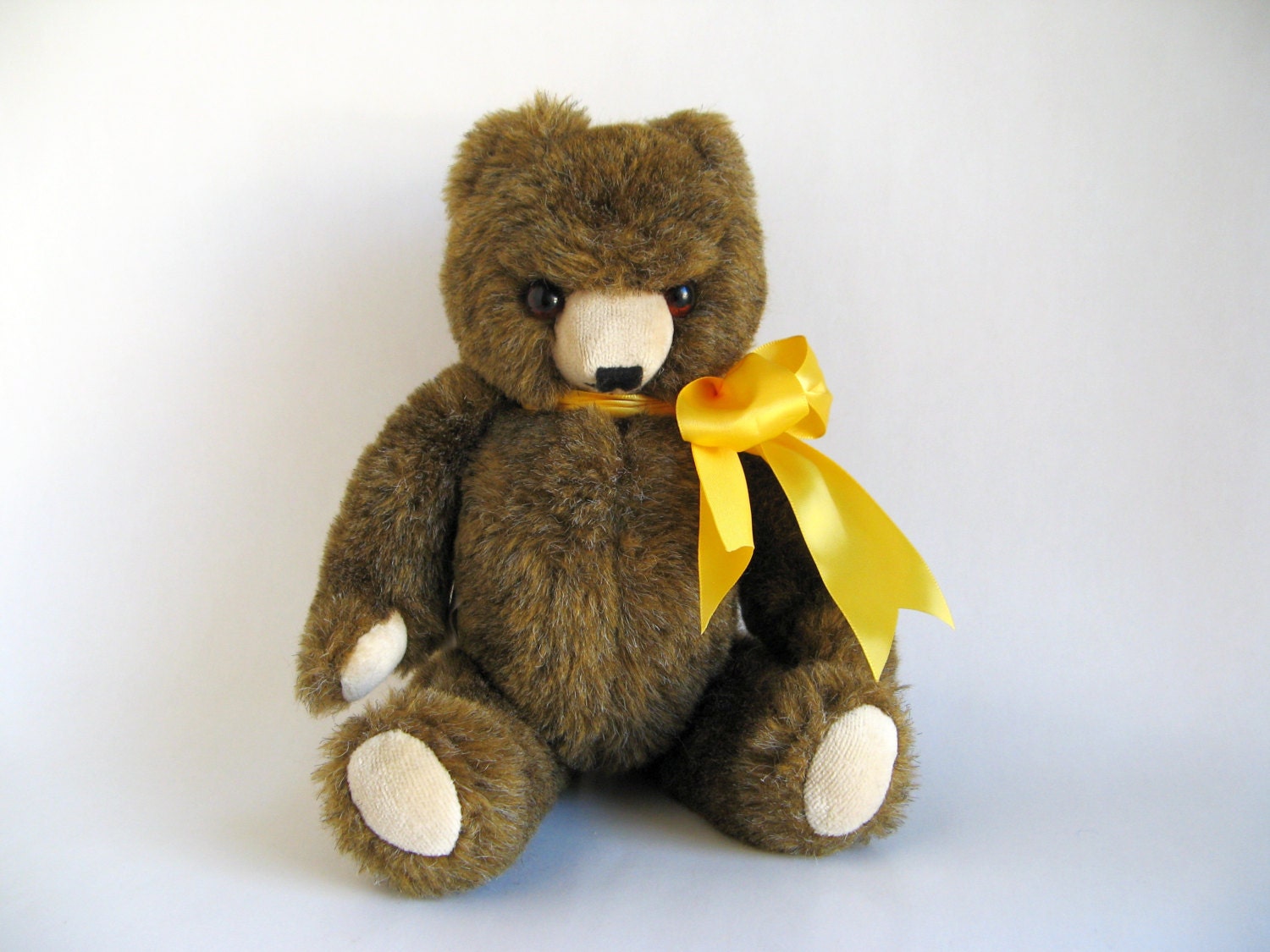 vintage knickerbocker bear