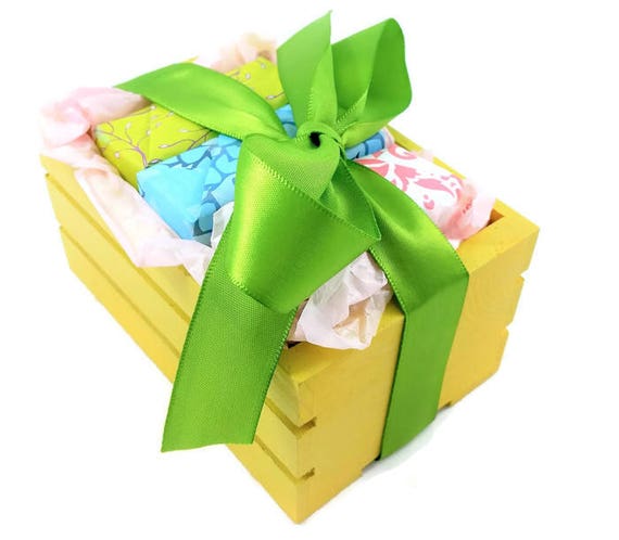 Soap Box Gift, 3 soap gift, Soap Gift, Mother's Day Gift, Birthday Gift, Gift Set, Vegan gift, Christmas Gift, Housewarming Gift, Soap Crate