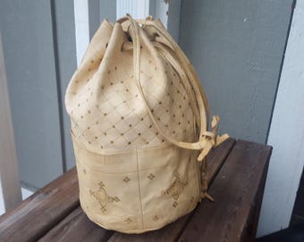 BOHEMIA /// Leather Bucket Bag