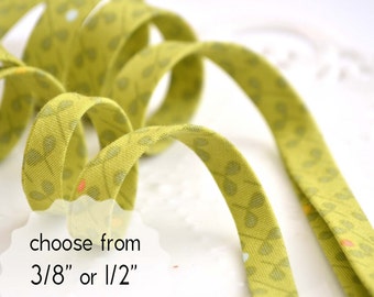 cute leaves on green - double fold, bias tape - 3 yards, CHOOSE 3/8" or 1/2" wide