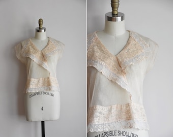 30s Timely Pearl top/ vintage 1930s blouse / net & lace blouse