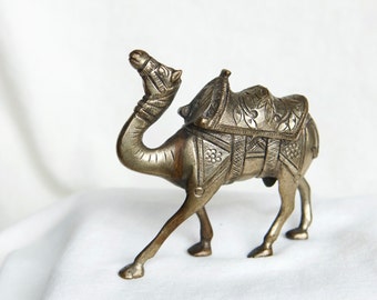 Vintage brass camel...brass camel figurine...brass camel statue...double sadle...detailed.