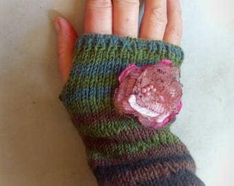 Fingerless gloves, arm warmers with flower, flower glowes, striped gloves, wool gloves, spring accessory