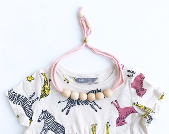 Wooden Baby Necklace - Baby Necklace, Organic Teething Necklace, Baby Teething Necklace, Wooden Bead Necklace, Baby Beaded Necklace