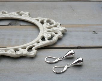 Sterling Silver Tear Drop Earrings / Silver earrings / Drop earrings / Silver / Small Silver Drop Earrings / Sterling Silver Tear Drop