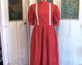 Pioneer dress | Etsy