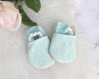 Mint and Lace Baby Girl Shoes// Mint Baby Girl Shoes, Baby Girl Shoes, Lace Baby Girl Shoes, Lace Baby Shoes, Baby Booties, Baby Girl Bootie
