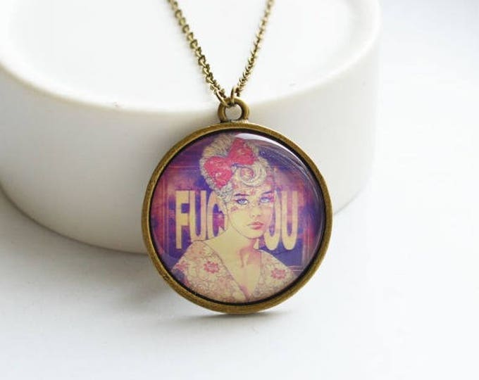 MODERN ART Round pendant metal brass with the image of girls under glass