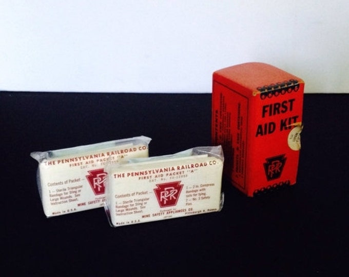Storewide 25% Off SALE Vintage Original Pennsylvania Railroad First Aid Kit From The "Mine Safety Appliance Co." Featuring Two Unopened Resp