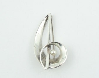 Vintage Abstract Avant Garde Pearl and Sterling Silver Brooch/Pin #PEARL-BR1