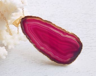 Fuchsia Slice Agate Necklace, Geode Necklace, Pink Agate Necklace, Statement Necklace, Geode Necklace, Boho Necklace Raw Stone Pendant 6-369