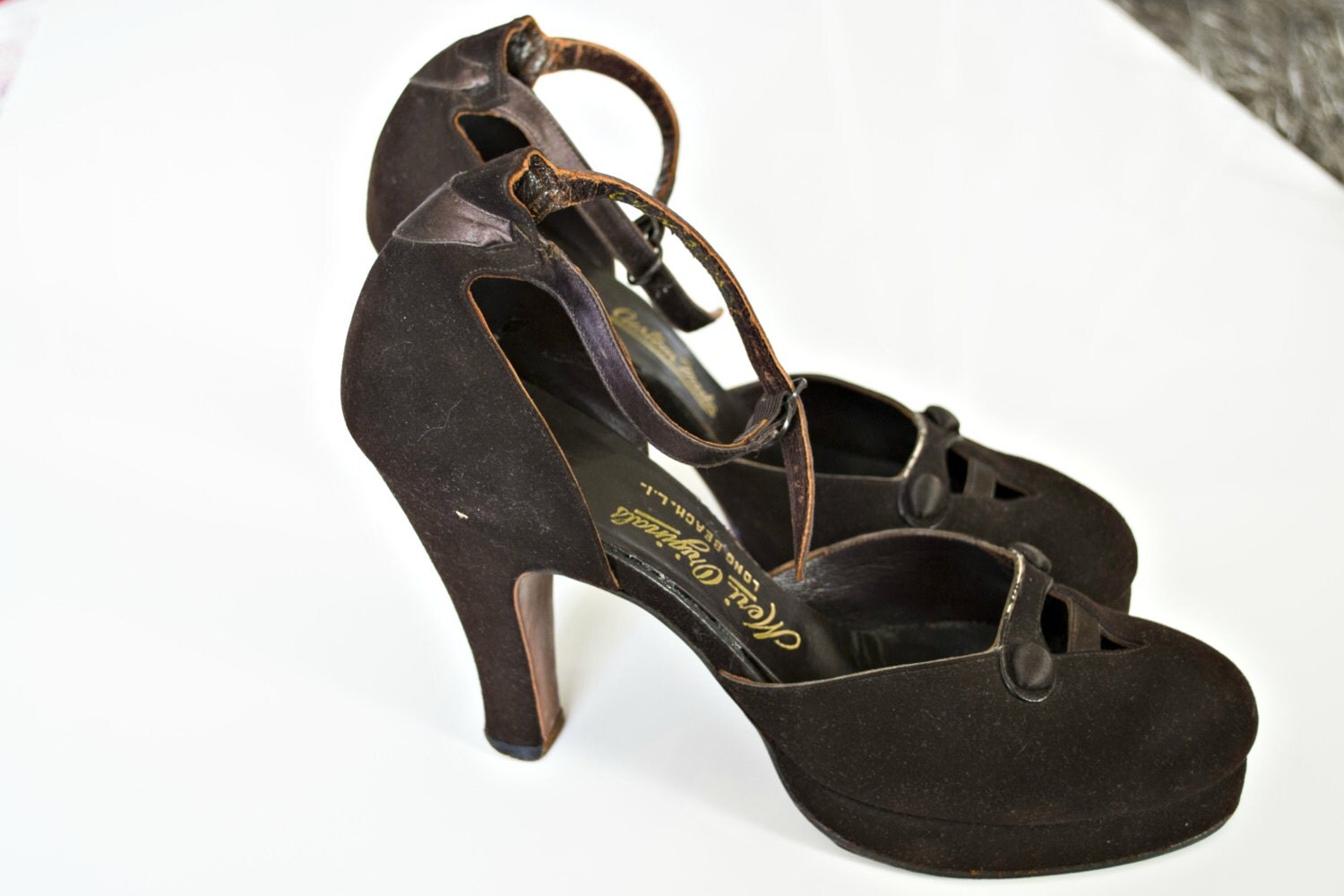 1940s platform shoes