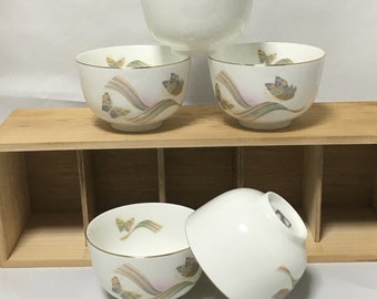 Japanese Vintage Butterfly Tea Cups / Japanese Porcelain Tea Cups / Porcelain Butterfly Cup / Vintage Porcelain Cups / Tea cup set / Matcha