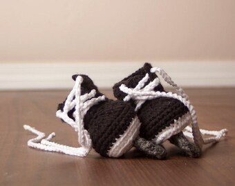 Baby Hockey Skates - Baby ice Skates - Crochet Skates - Newborn Skates - Baby Skates - Made to Order - Hockey Skates - Ice Skates