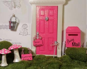 Opening Fairy Door Mini Package! Fairy Door With Mailbox and accessories!