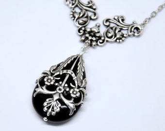 Antique Silver Filigree Necklace, Black Stone Teardrop Pendant Necklace, Black Lace Necklace, Filigree Wrapped Art Necklace, Victorian Style