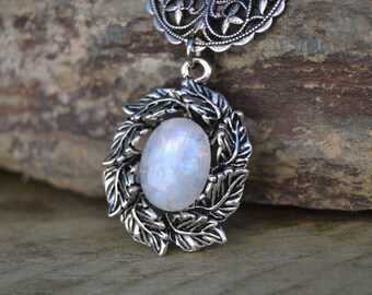 Silver moonstone necklace, silver leaves necklace, moonstone moon necklace, filigree crescent moon necklace, moonstone jewelry leaf jewelry