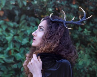 Deer antlers headband. Resin horns hadpiece in black and gold. Fantasy headdress.