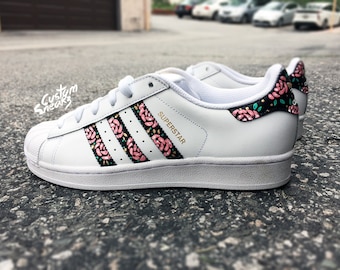 Adidas Superstar Sneakers in White Floral Glue Store Cheap Superstar