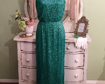 ELEGANT! Green Sequined Dress, 60s Mad Men, Hollywood Glam, SM/M, Long Silk Gown w Scoop Neckline, Formal Evening Dress, Long Vintage Dress