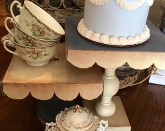 Set Of Cottage Farmhouse Style Rustic Cake Stands
