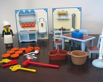Playmobil Kitchen #5322 – Incomplete Vintage Geobra Playmobil Victorian Dollhouse Kitchen with 1 Figure