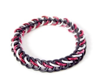 Kids Red White and Black Stretch Bracelet, Harley Quinn Geek Chainmaille Bracelet, Teen Jewelry, Superhero Villain Bracelet, Under 20