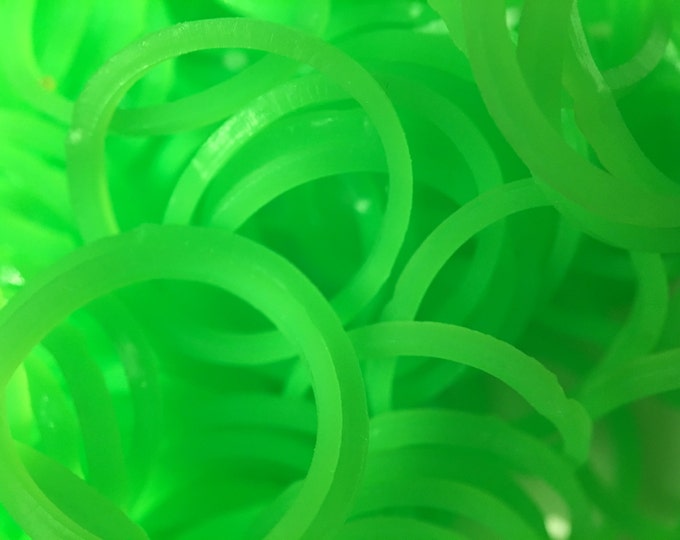 300 Neon Green Loom Bands non-latex rubber bands
